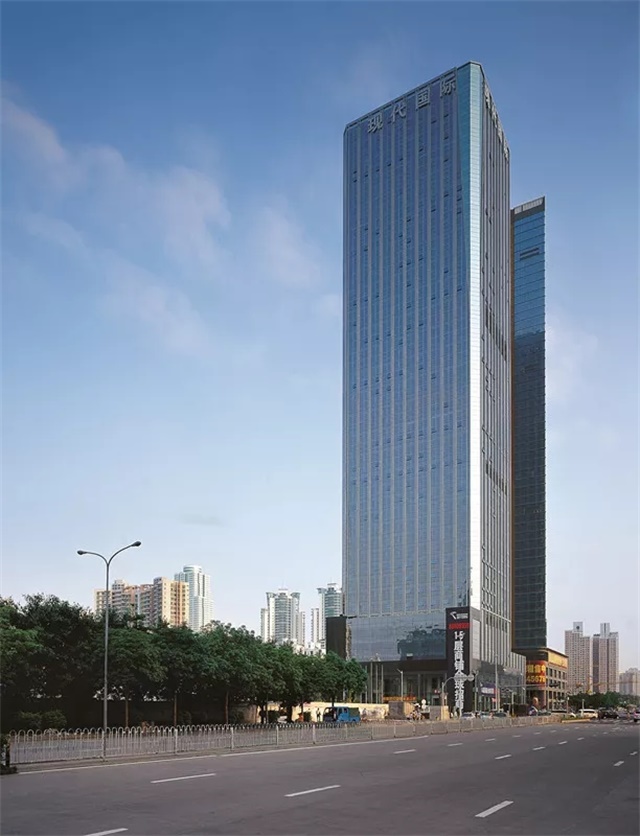 朴信| 开朴艺洲董事韩嘉为荣获"2018年深圳市杰出青年建筑师"